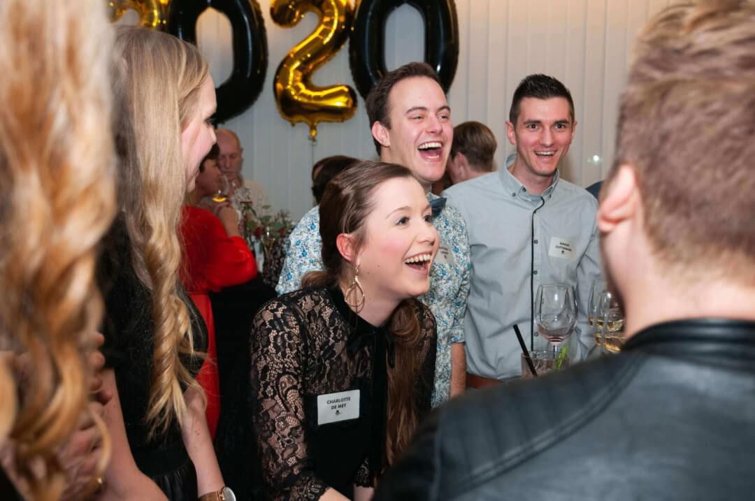 Hire a magician for your wedding?